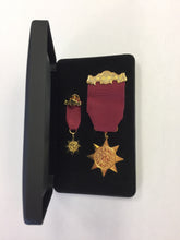 Load image into Gallery viewer, Medal Presentation Boxes